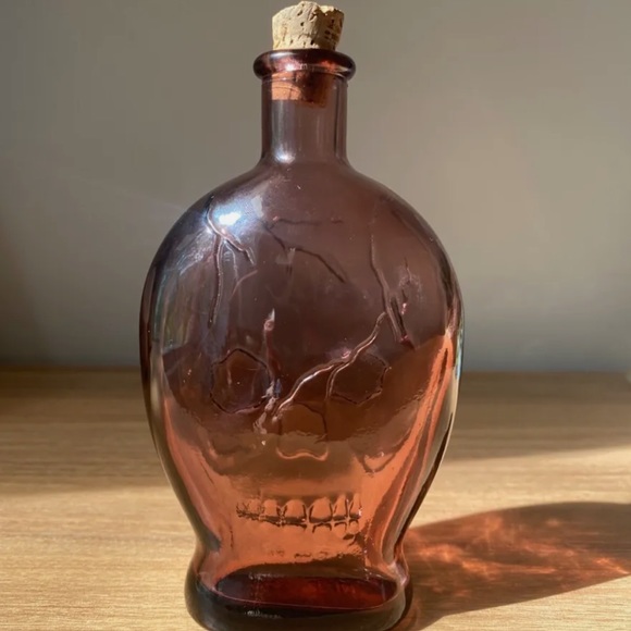 Wheaton Purple Skull Skeleton Head Glass Gothic  1971 with Cork - Picture 2 of 3